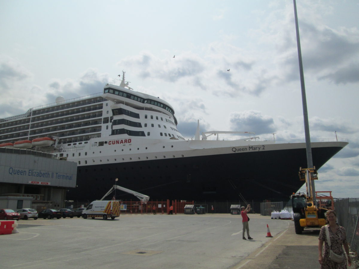 Liner QUEEN MARY 2 berthed at Southampton